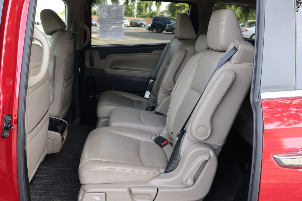 2022 Honda Odyssey Touring 28