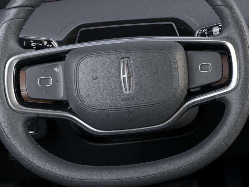 New 2026 White Lincoln Reserve image 12