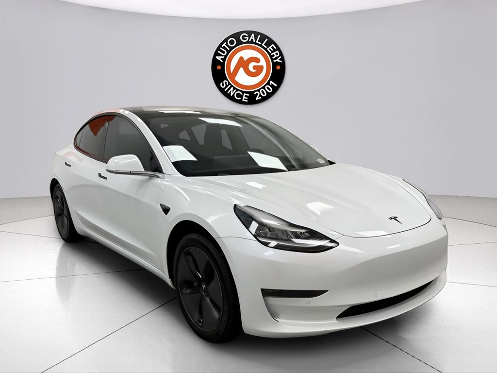 2018 Tesla Model 3 Mid Range RWD