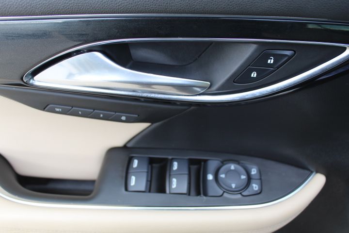 Used Car 2024 Buick Envision  Preferred For Sale Under $30,000 In Georgetown, Texas