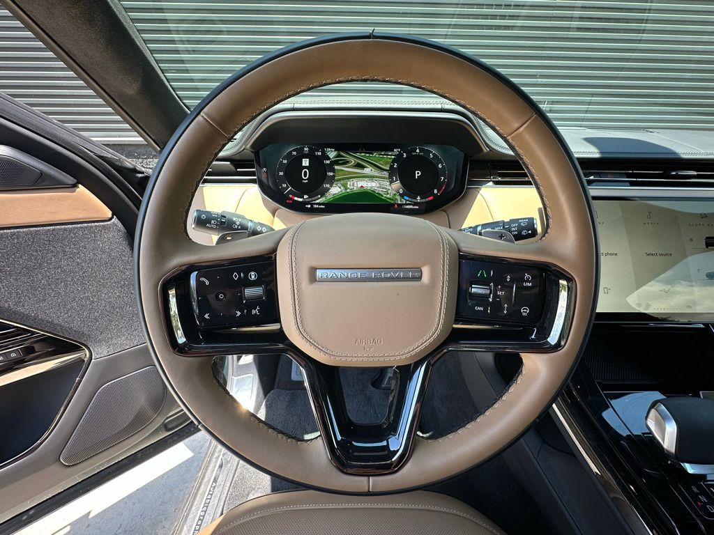 Thumbnail: 2025 Land Rover Range Rover Sport - 16