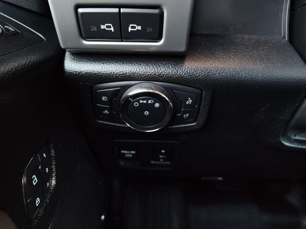 Used Car 2018 Ford F-150  Platinum For Sale Under $30,000 In Austin, Texas