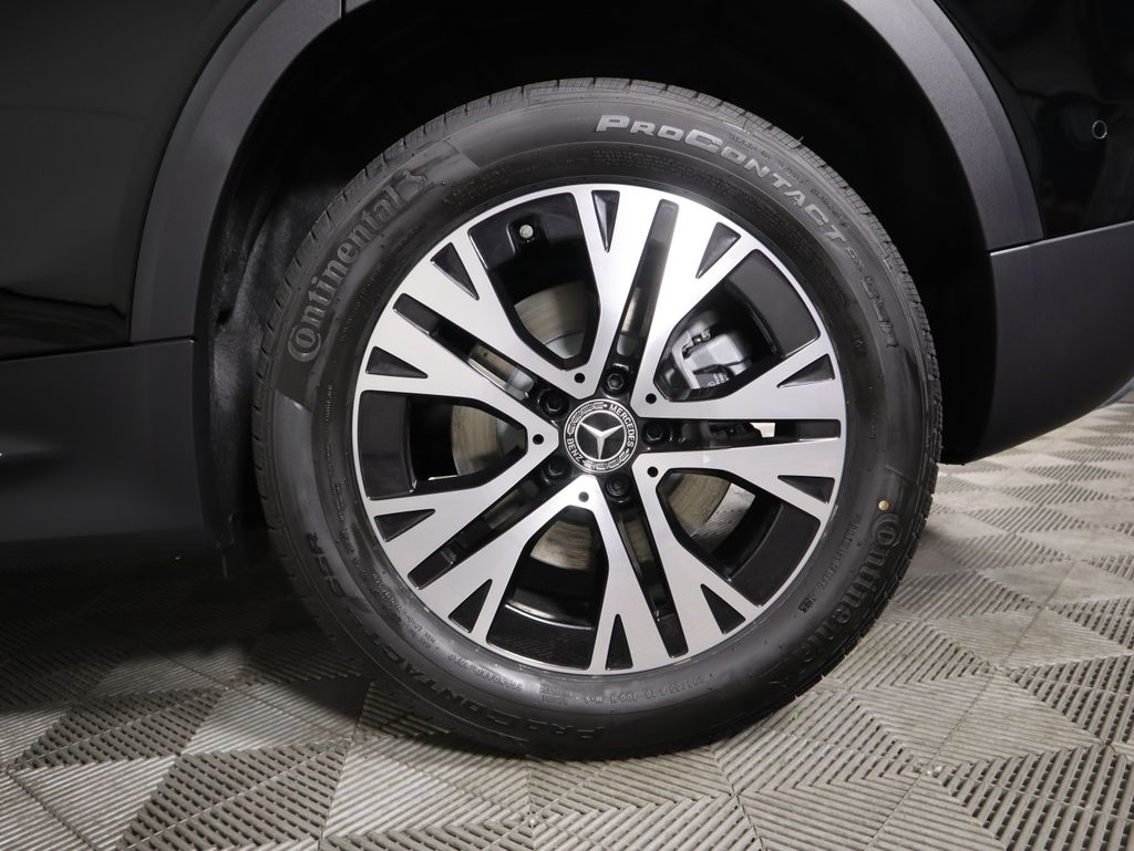 Thumbnail: 2026 Mercedes-Benz GLB - 31