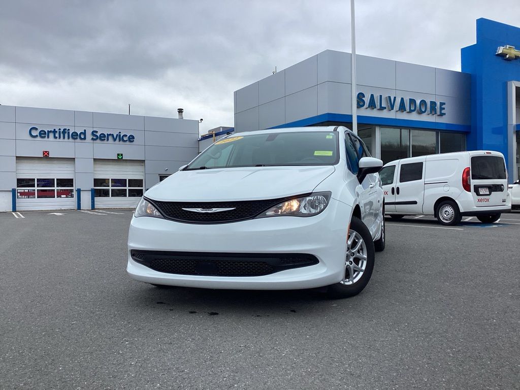 Bright White Clearcoat 2022 Chrysler Voyager LX FWD Minivan Front-Wheel Drive 9-Speed Automatic