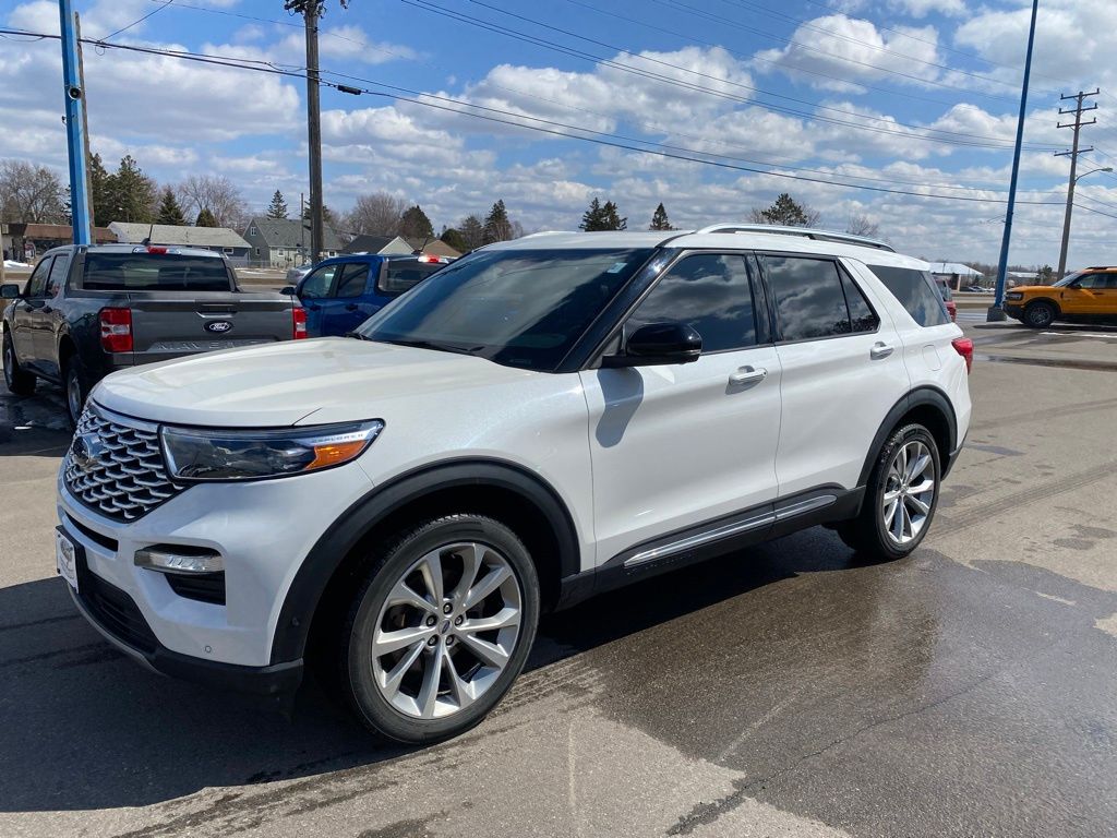 White Metallic 2021 Ford Explorer Platinum AWD SUV / Crossover All-Wheel Drive Automatic