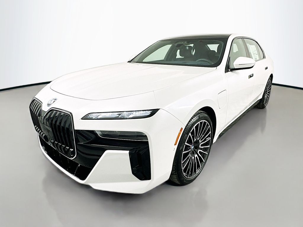 Thumbnail: 2026 BMW 7 Series - 2