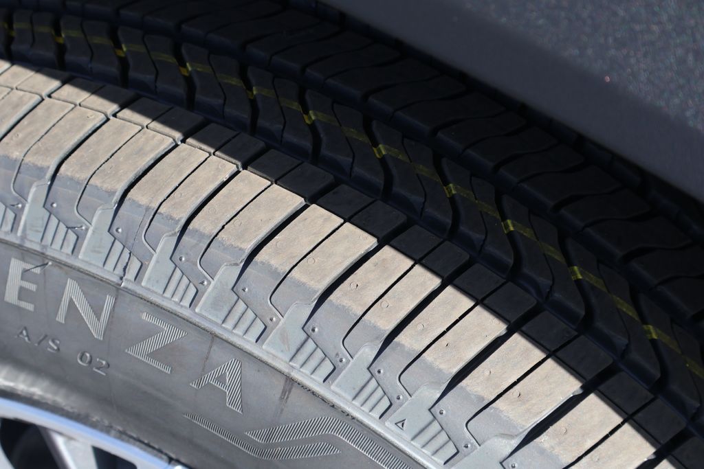 Thumbnail: 2026 Chevrolet Traverse - 12