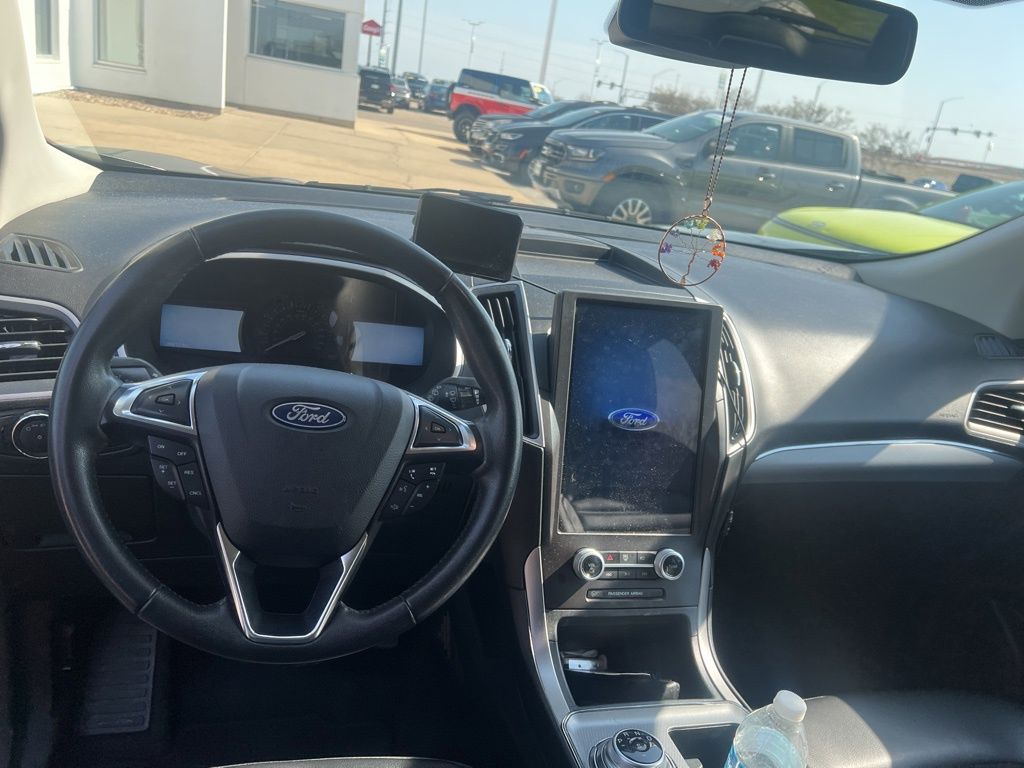 Certified Used 2021 Black Ford SEL image 5