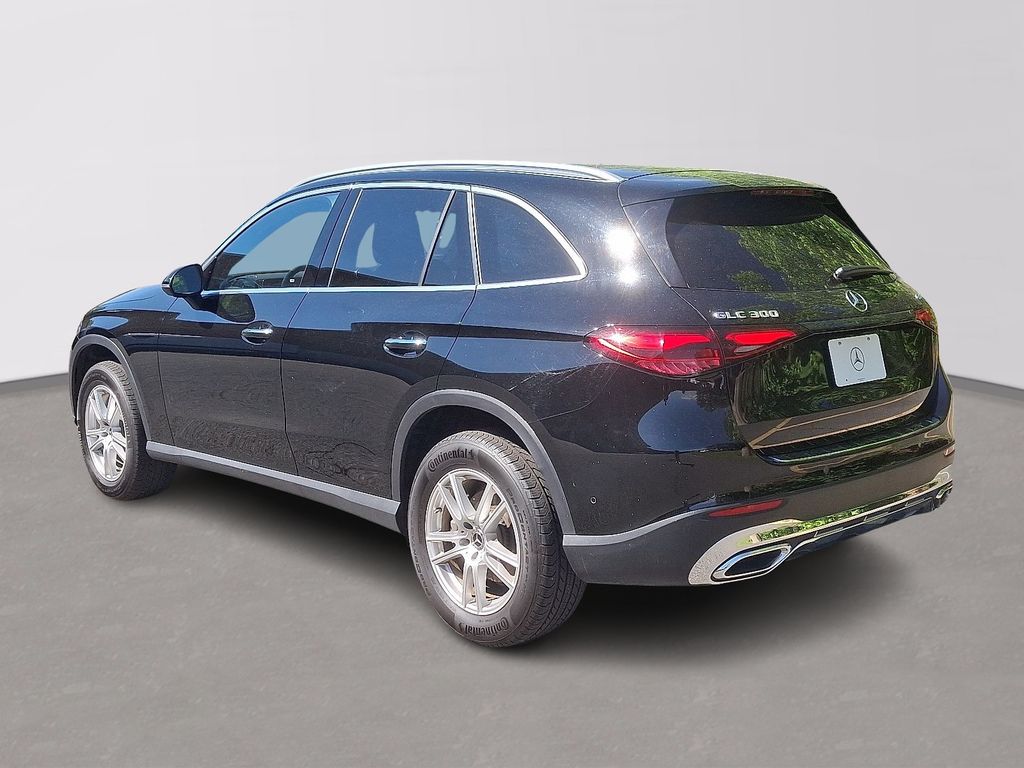 2023 Mercedes-Benz GLC 300 6