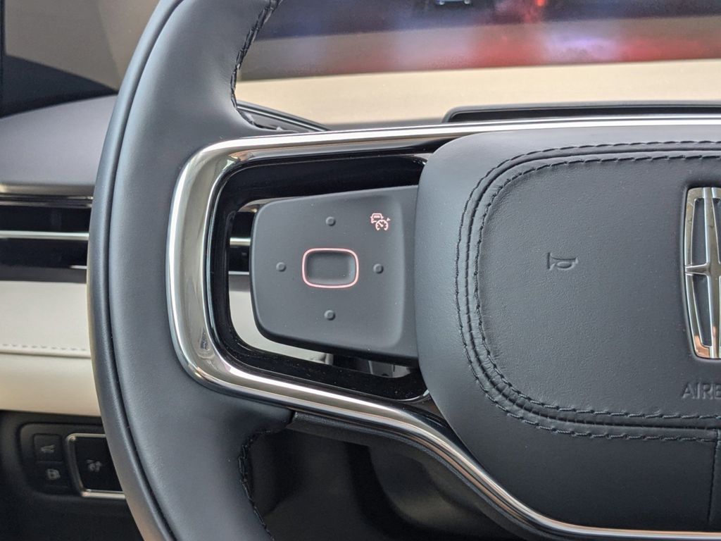 2025 Lincoln Nautilus Hybrid Premiere
