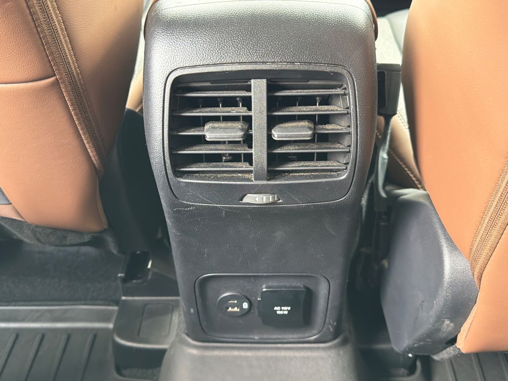 Used 2024 Gray Ford Outer Banks image 21