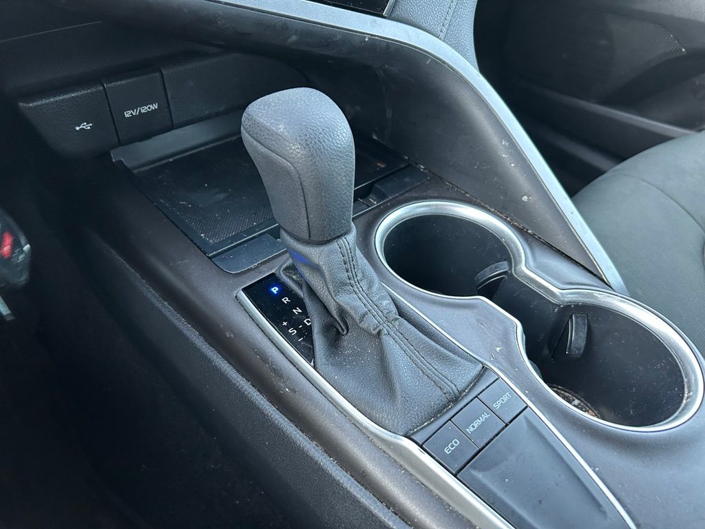 Thumbnail: 2023 Toyota Camry - 27