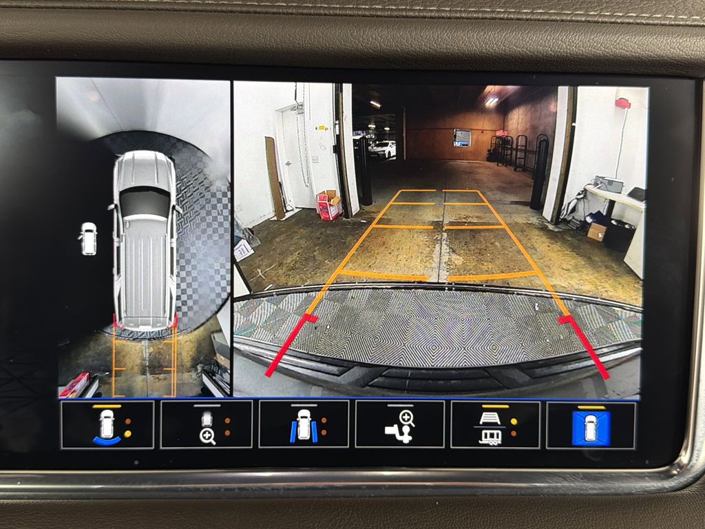 used 2023 GMC Yukon car, priced at $52,977