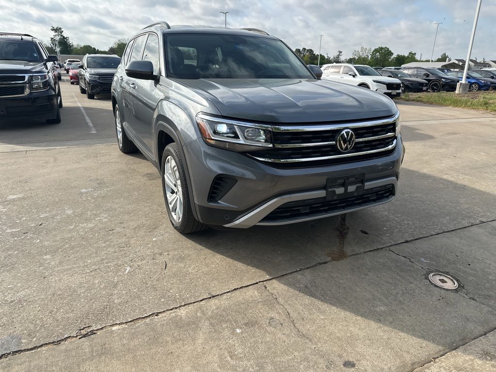 Gray 2023 Volkswagen Atlas 8-Speed Automatic