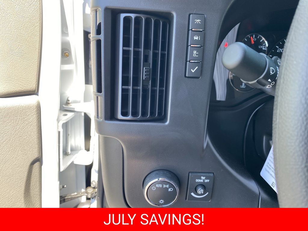 New 2026 Chevrolet Express 2500 Van