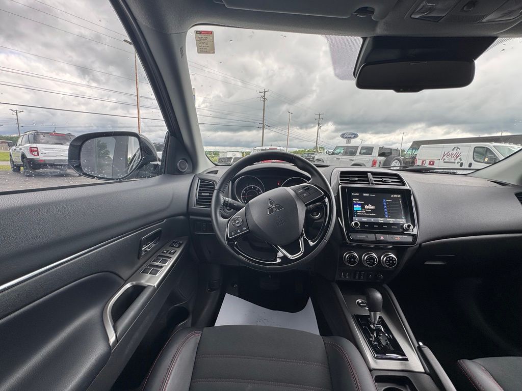 2025 Mitsubishi Outlander Sport 2.0 SE Silver at Auto Express Mitsubishi