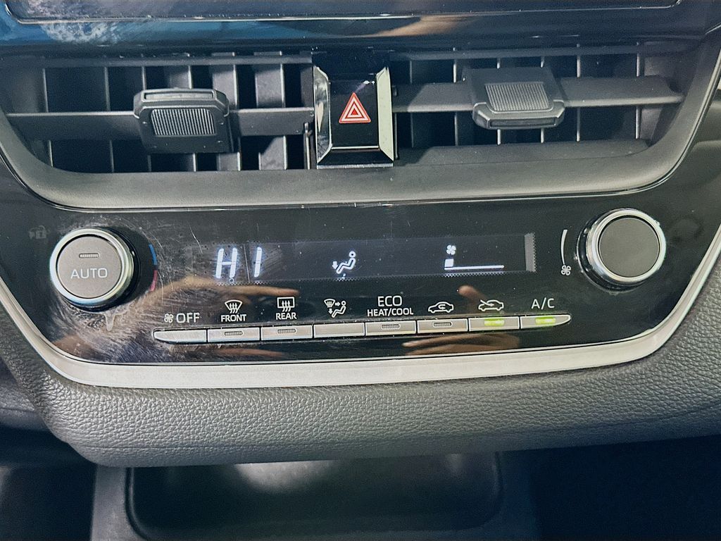 Thumbnail: 2024 Toyota Corolla - 15