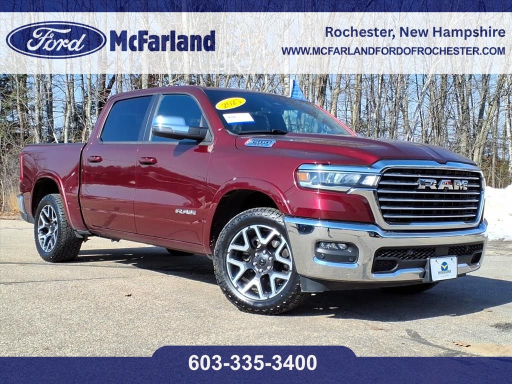 2025 RAM 1500 Laramie Crew Cab 4WD