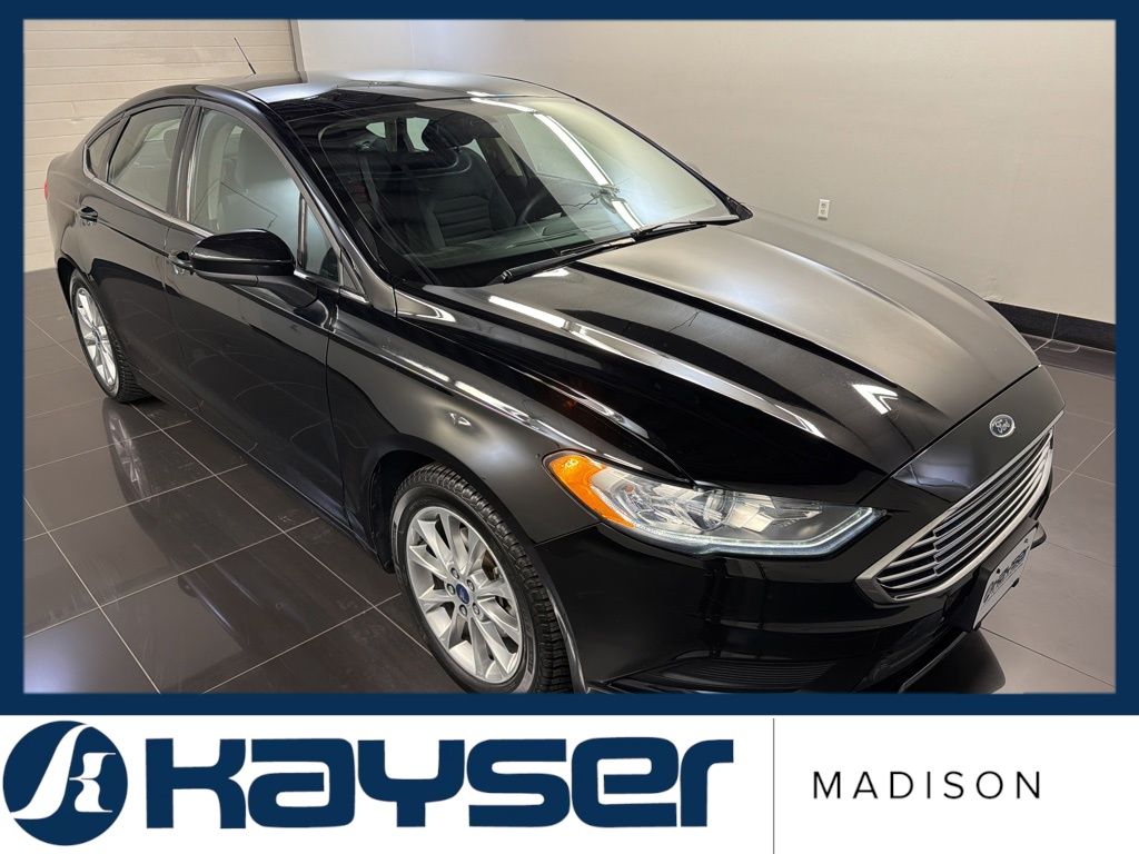 2017 Ford Fusion SE FWD's photo
