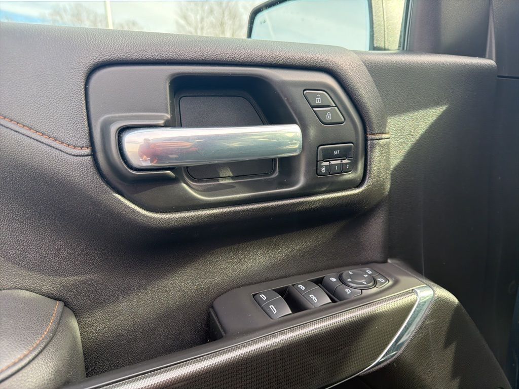 Thumbnail: 2021 GMC Sierra 1500 - 28