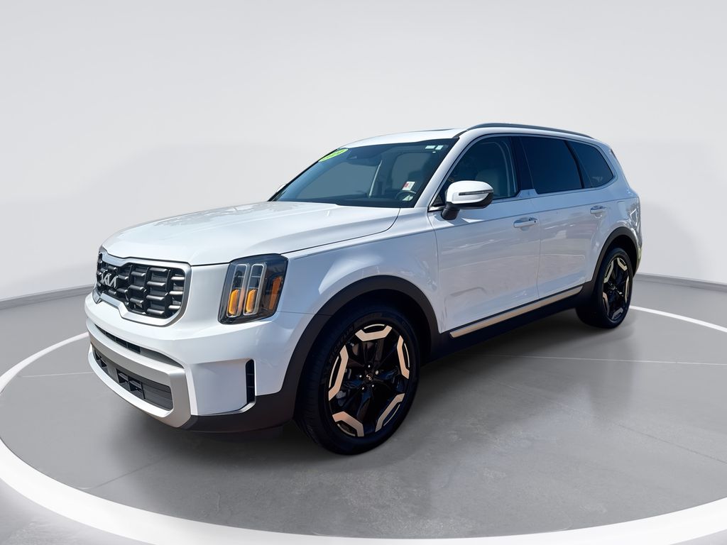 Glacial White Pearl 2024 Kia Telluride SUV / Crossover All-Wheel Drive 8-Speed Automatic