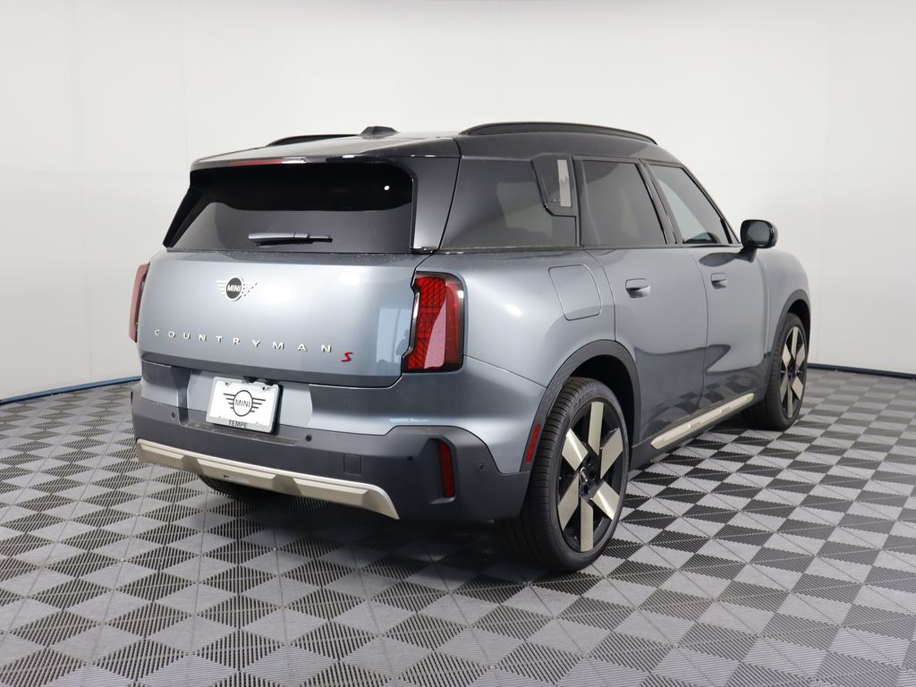 2025 MINI Cooper Countryman Base 5