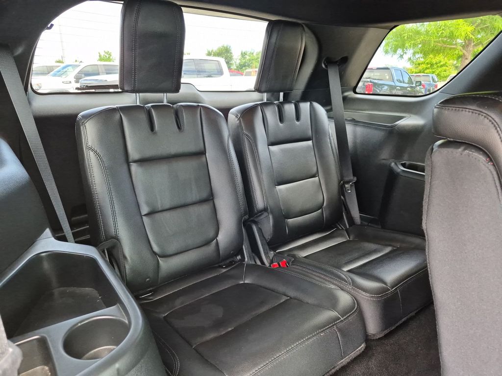 Used Car 2018 Ford Explorer  Xlt For Sale Under $15,000 In Austin, Texas
