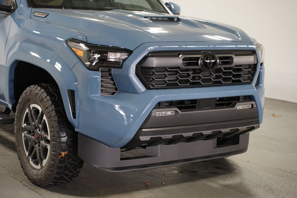 Thumbnail: 2026 Toyota Tacoma - 4