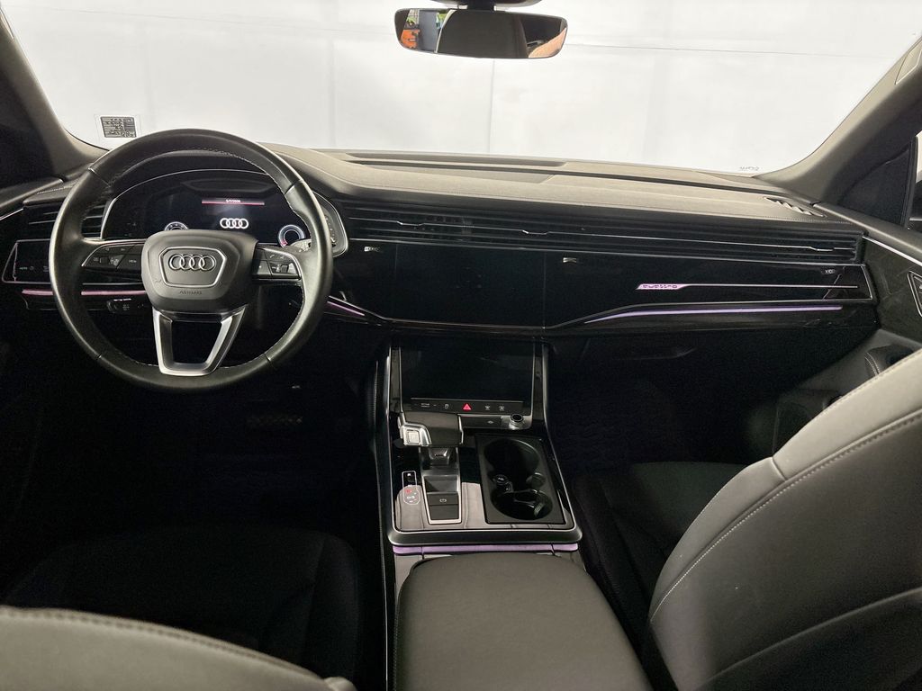 2023 Audi Q8 55 Premium Plus