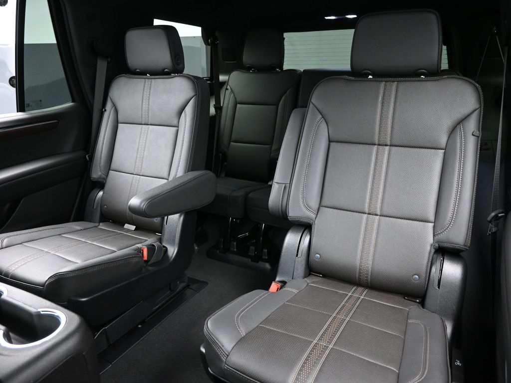 2025 Chevrolet Tahoe 4WD High Country