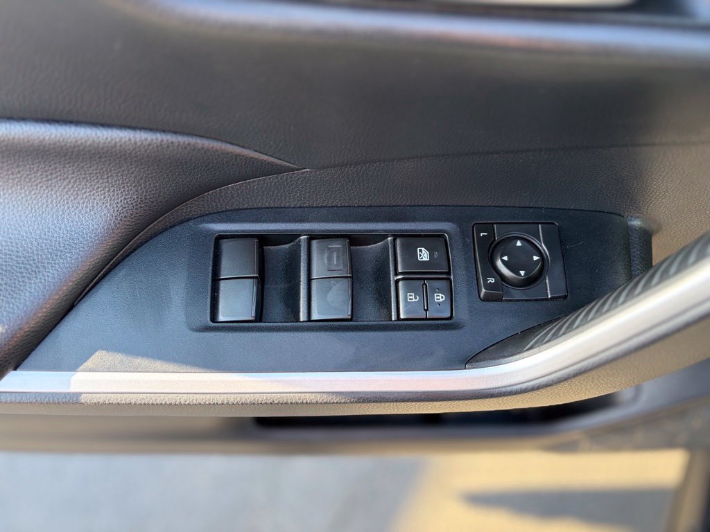 Used 2021 Toyota RAV4 SUV