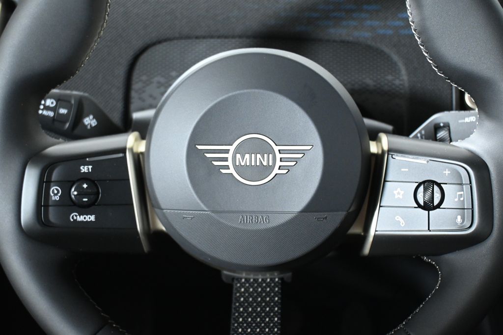 Thumbnail: 2026 MINI Cooper Countryman - 8