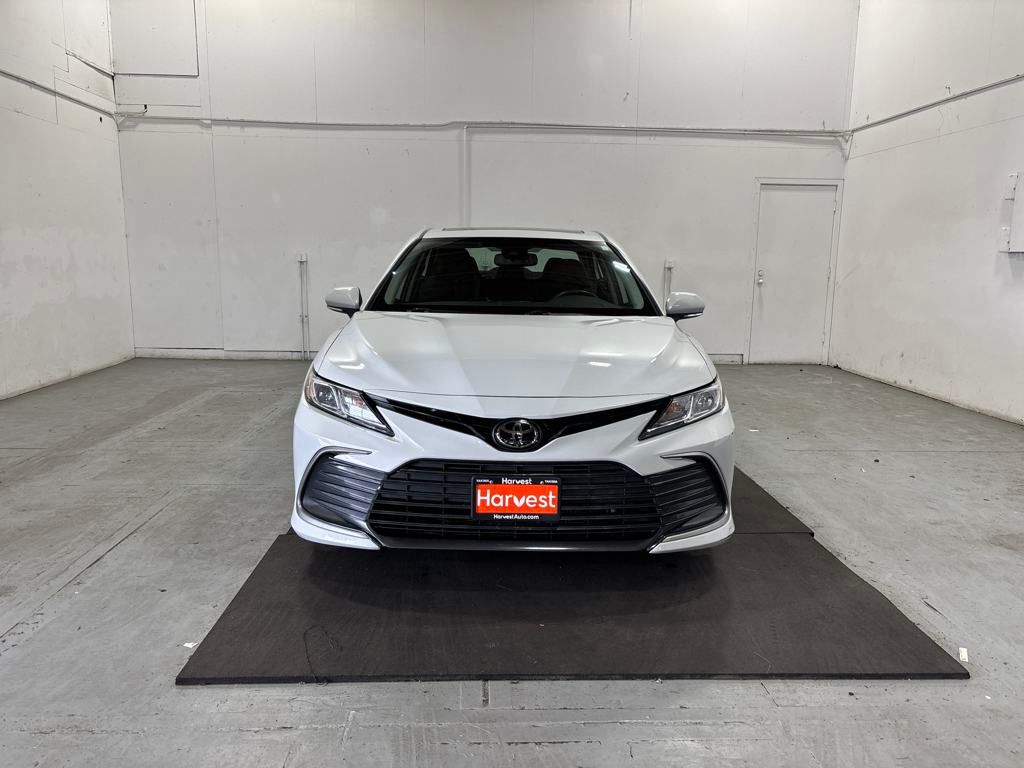 2022 Toyota Camry LE photo