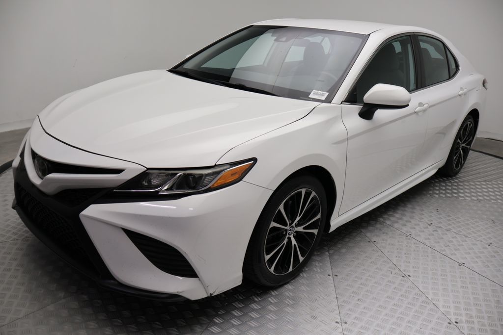 Thumbnail: 2019 Toyota Camry - 2