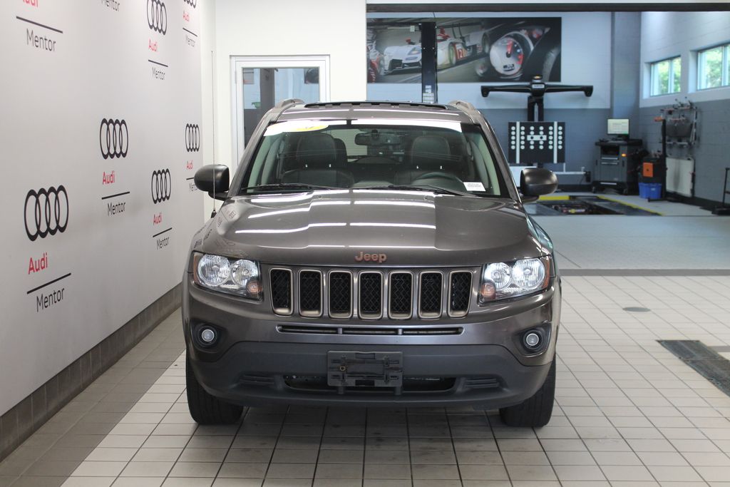 Thumbnail: 2016 Jeep Compass - 9