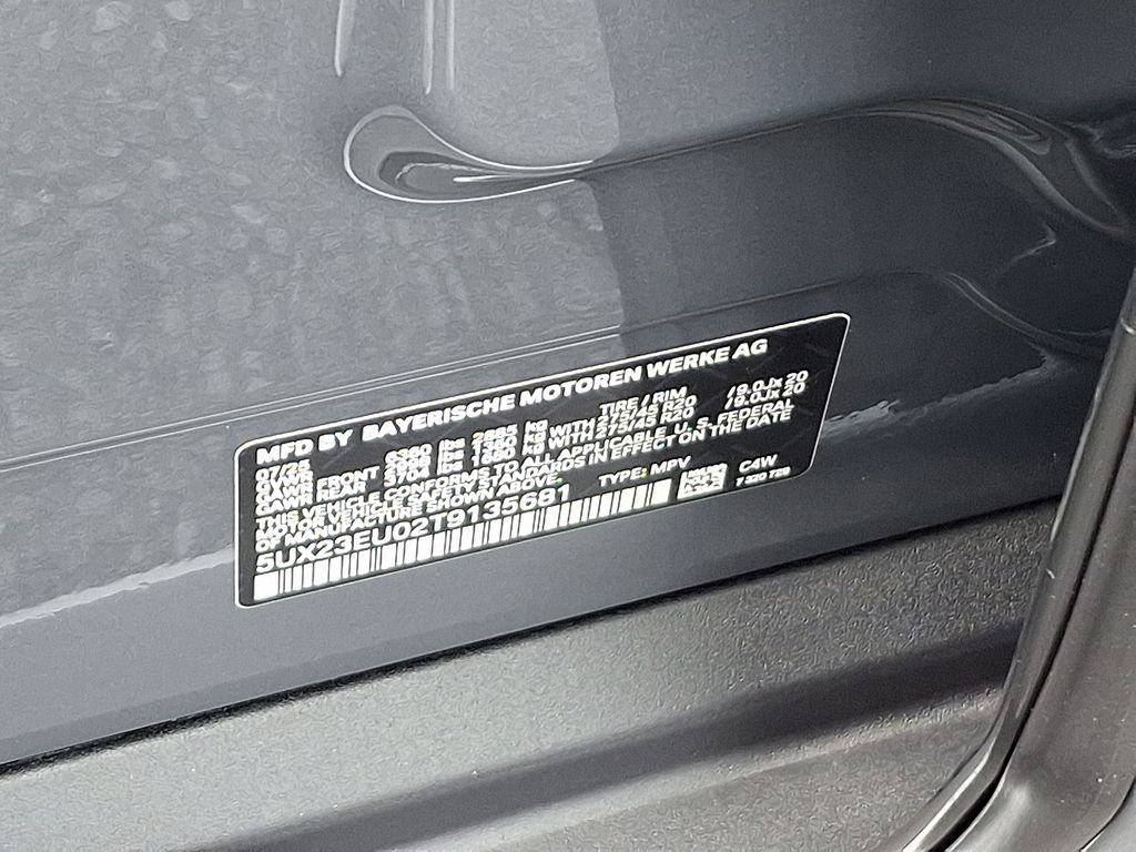 Thumbnail: 2026 BMW X5 - 10