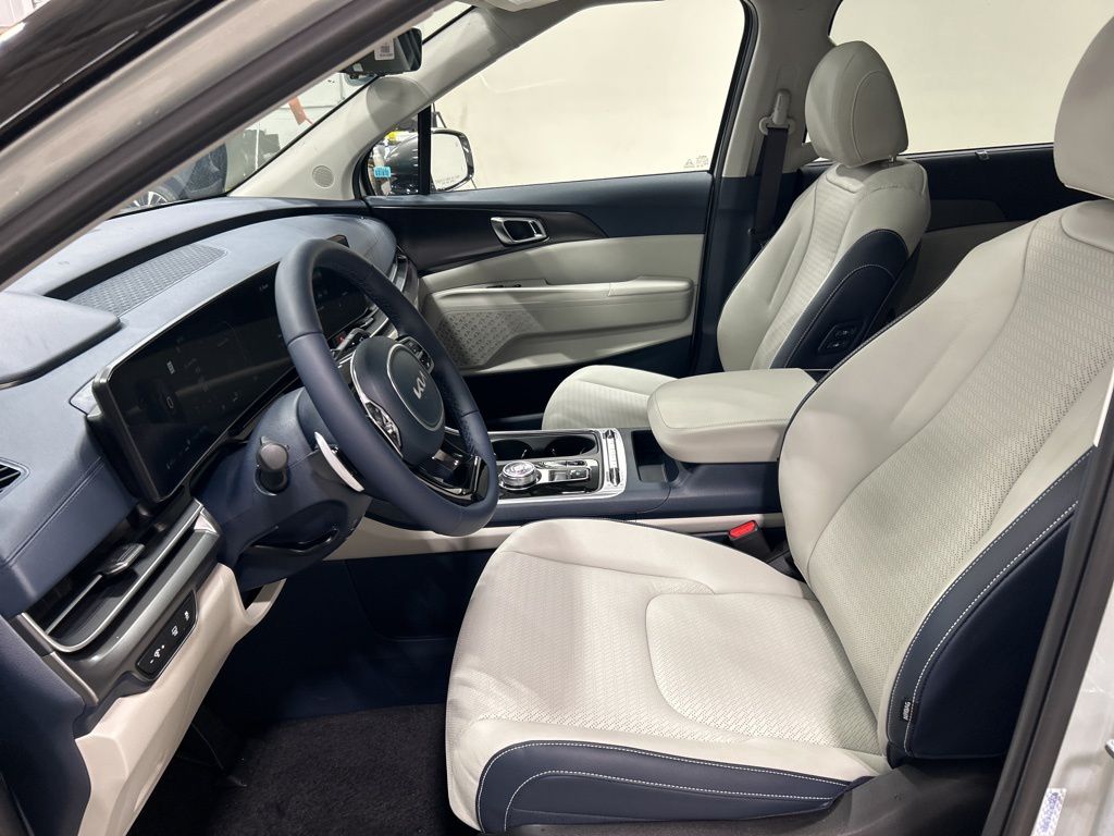 new 2026 Kia Carnival Hybrid car, priced at $52,945