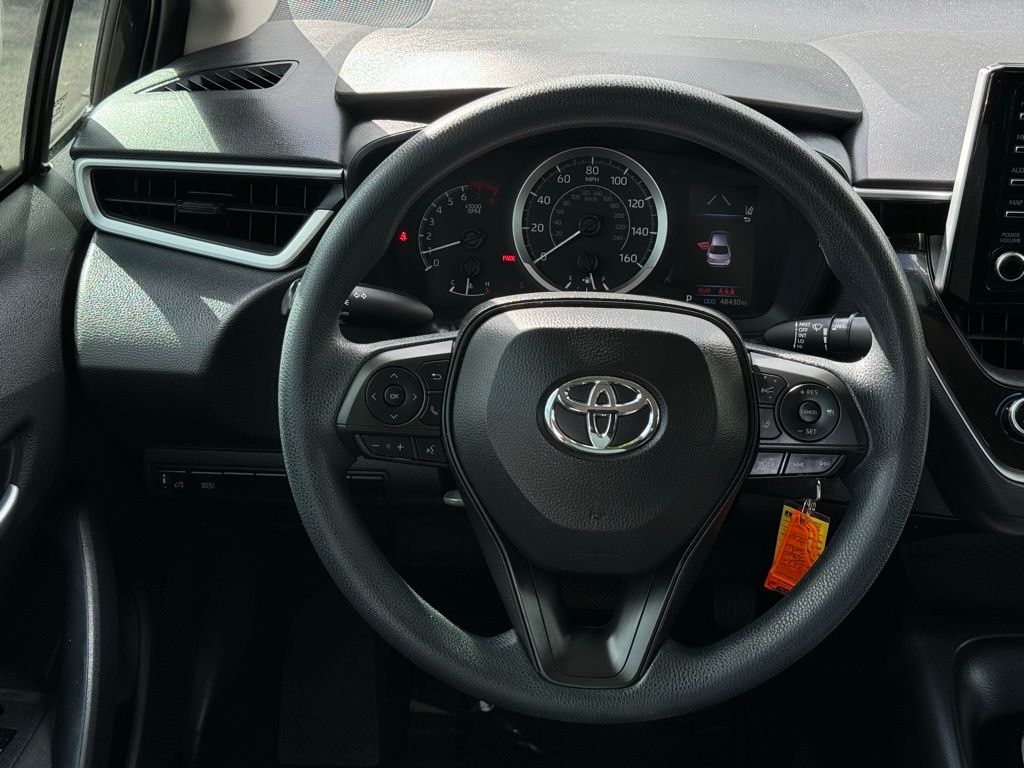 2020 Toyota Corolla LE 16