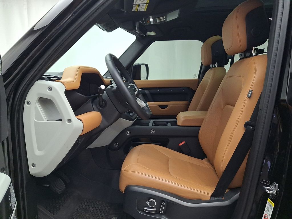 Thumbnail: 2024 Land Rover Defender - 14