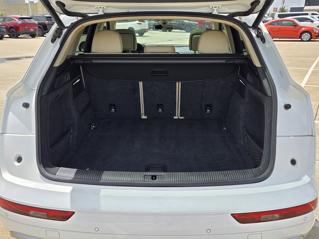 2019 Audi Q5 2.0T Premium Plus White at Legacy Ford