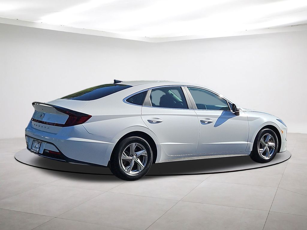 2022 Hyundai Sonata SE - 6