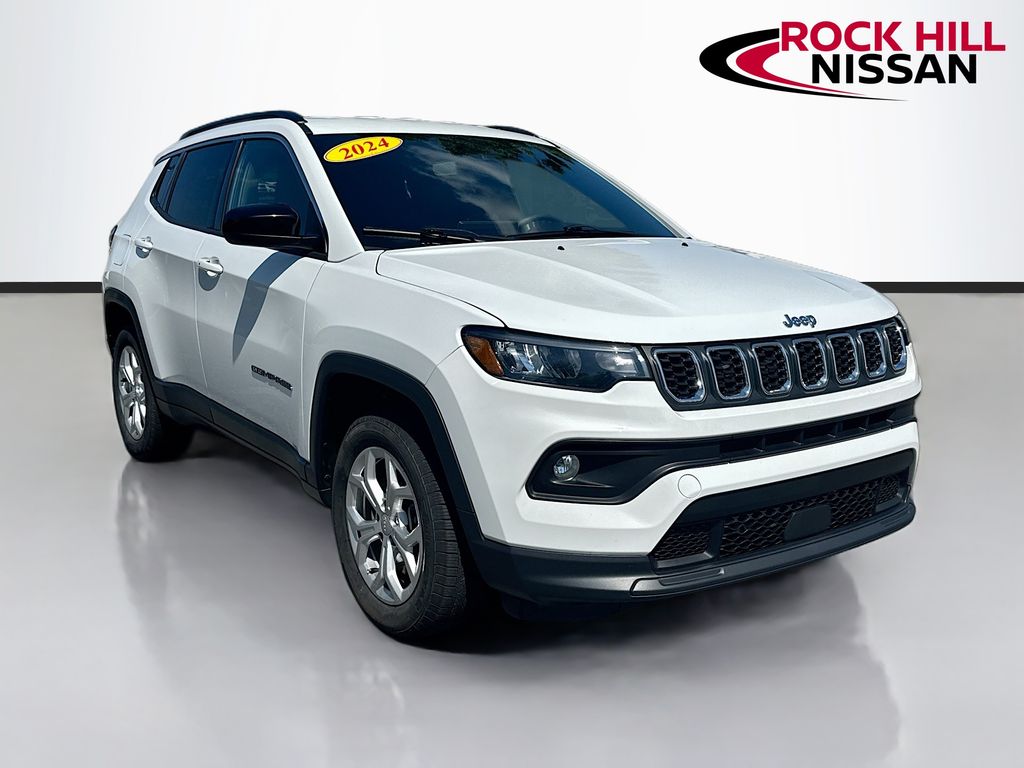 Bright White Clearcoat 2024 Jeep Compass SUV / Crossover Four-Wheel Drive 8-Speed Automatic
