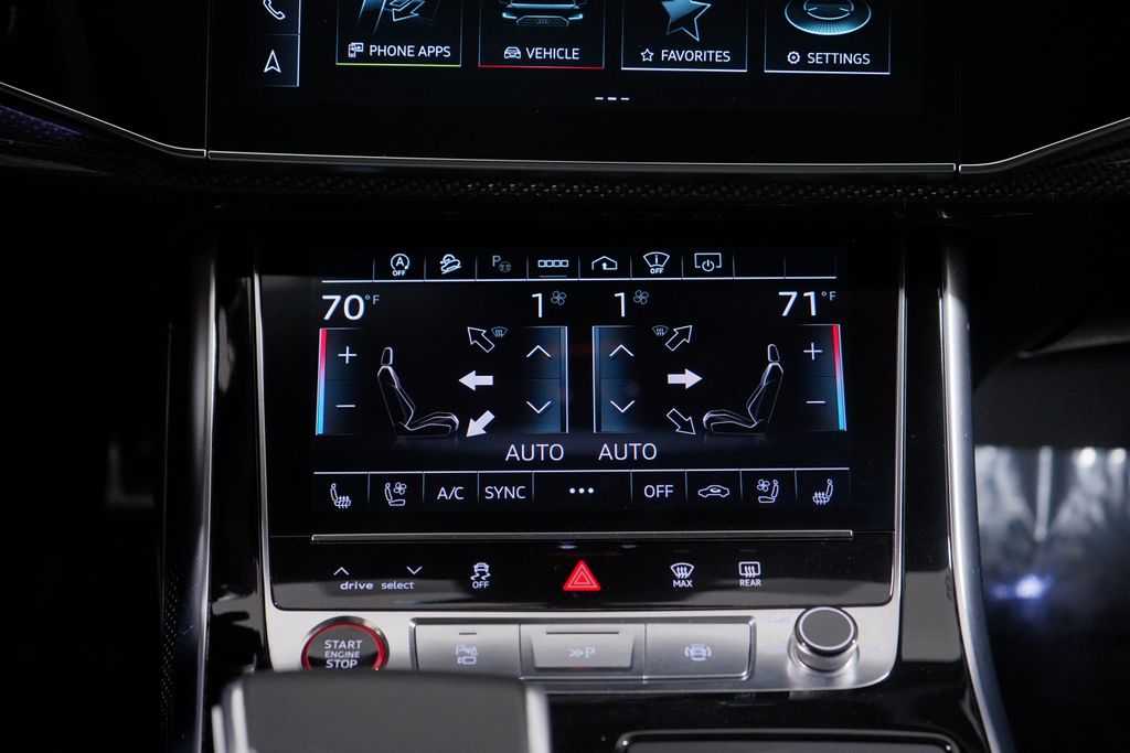 Thumbnail: 2023 Audi SQ7 - 14