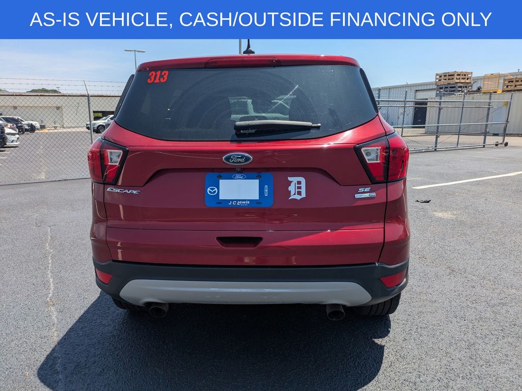 2019 Ford Escape SE