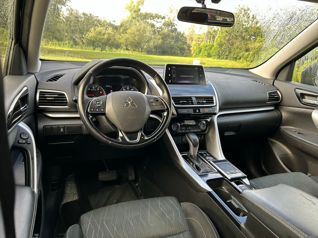 Thumbnail: 2019 Mitsubishi Eclipse Cross - 12