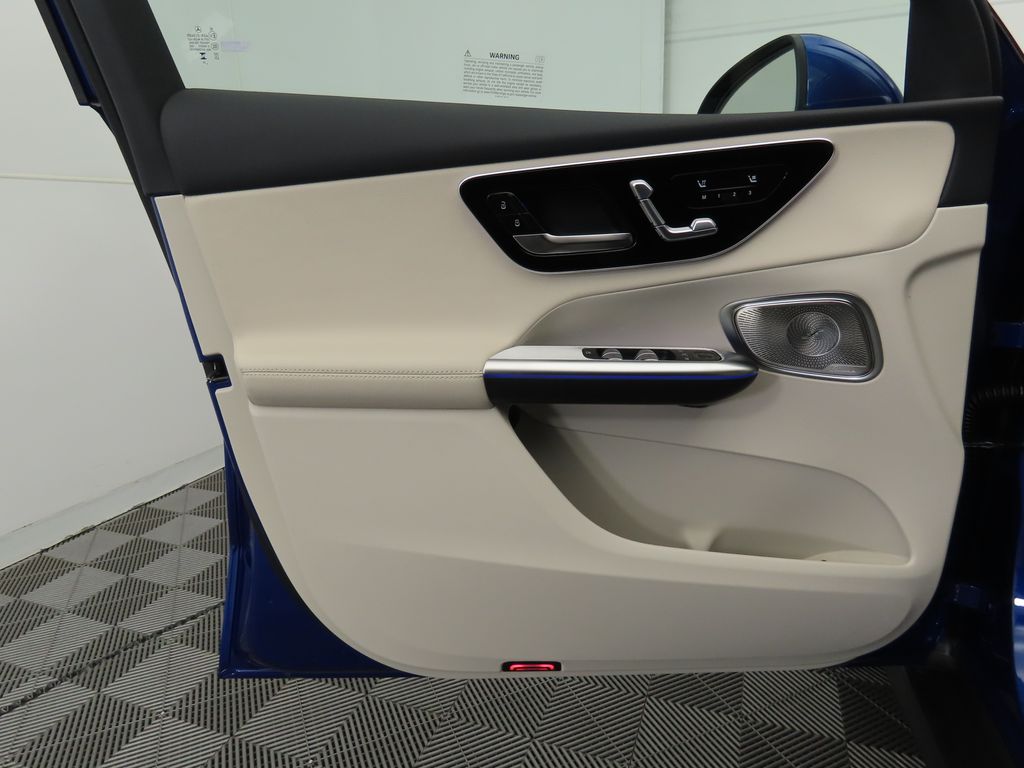 Thumbnail: 2026 Mercedes-Benz GLC - 26