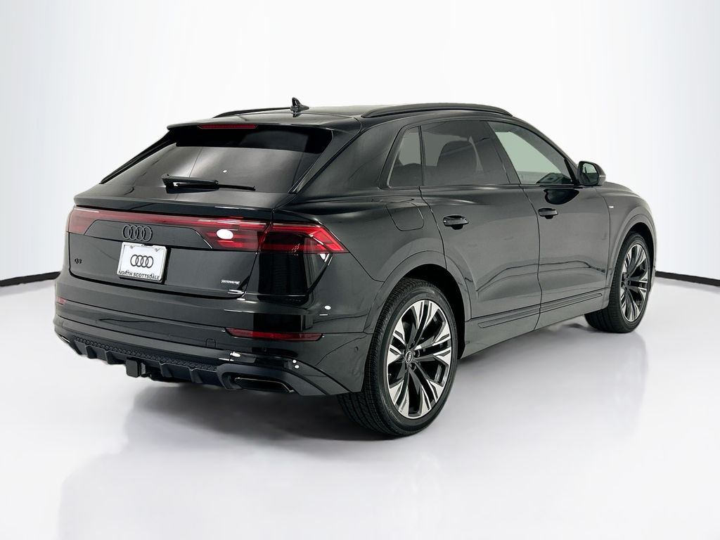 Thumbnail: 2026 Audi Q8 - 5