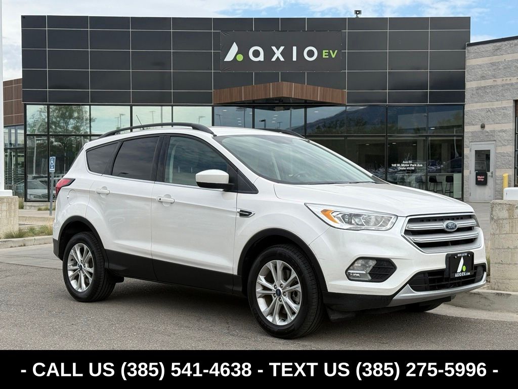White Platinum Clearcoat Metallic 2019 Ford Escape SUV / Crossover All-Wheel Drive 6-Speed Automatic