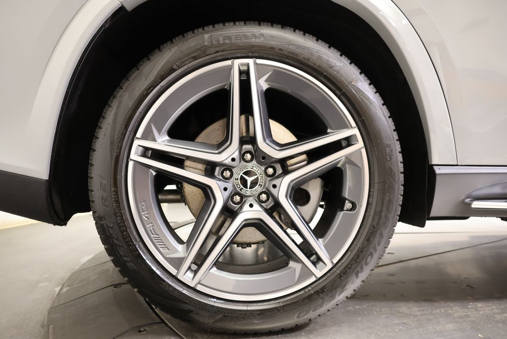 Thumbnail: 2026 Mercedes-Benz GLS - 13