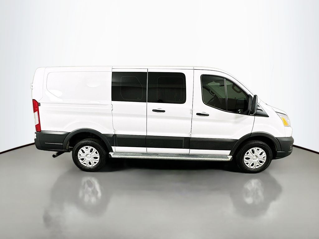Thumbnail: 2022 Ford Transit Series - 4